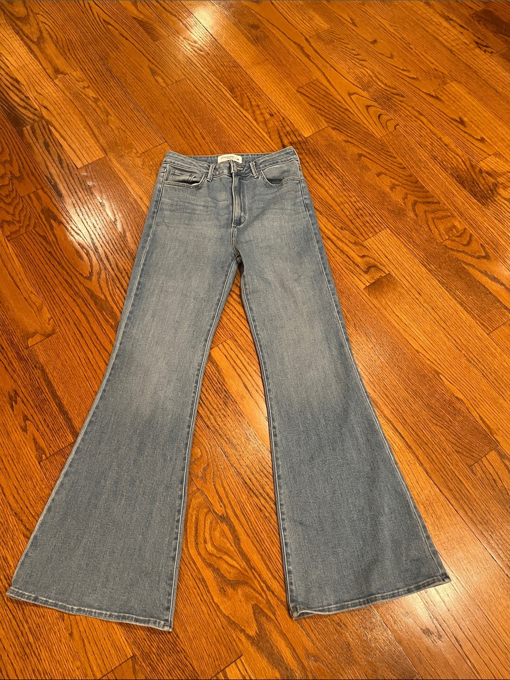 Just Black Denim blue women’s size 29 flare cut jeans.